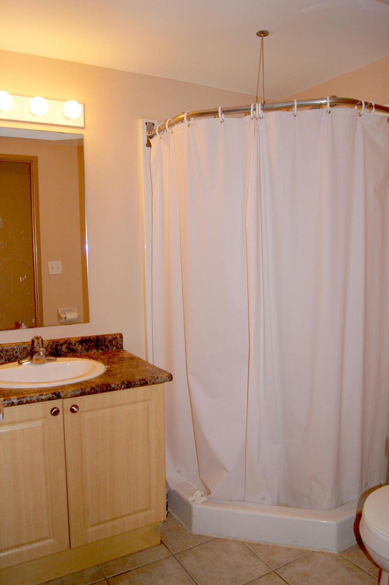 Hotel Laurier - Apartment Style Residence Waterloo Ngoại thất bức ảnh